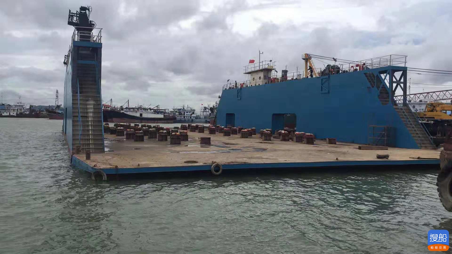 出售2015年造2200吨举力内河浮船坞 广东 深圳市-2.jpg