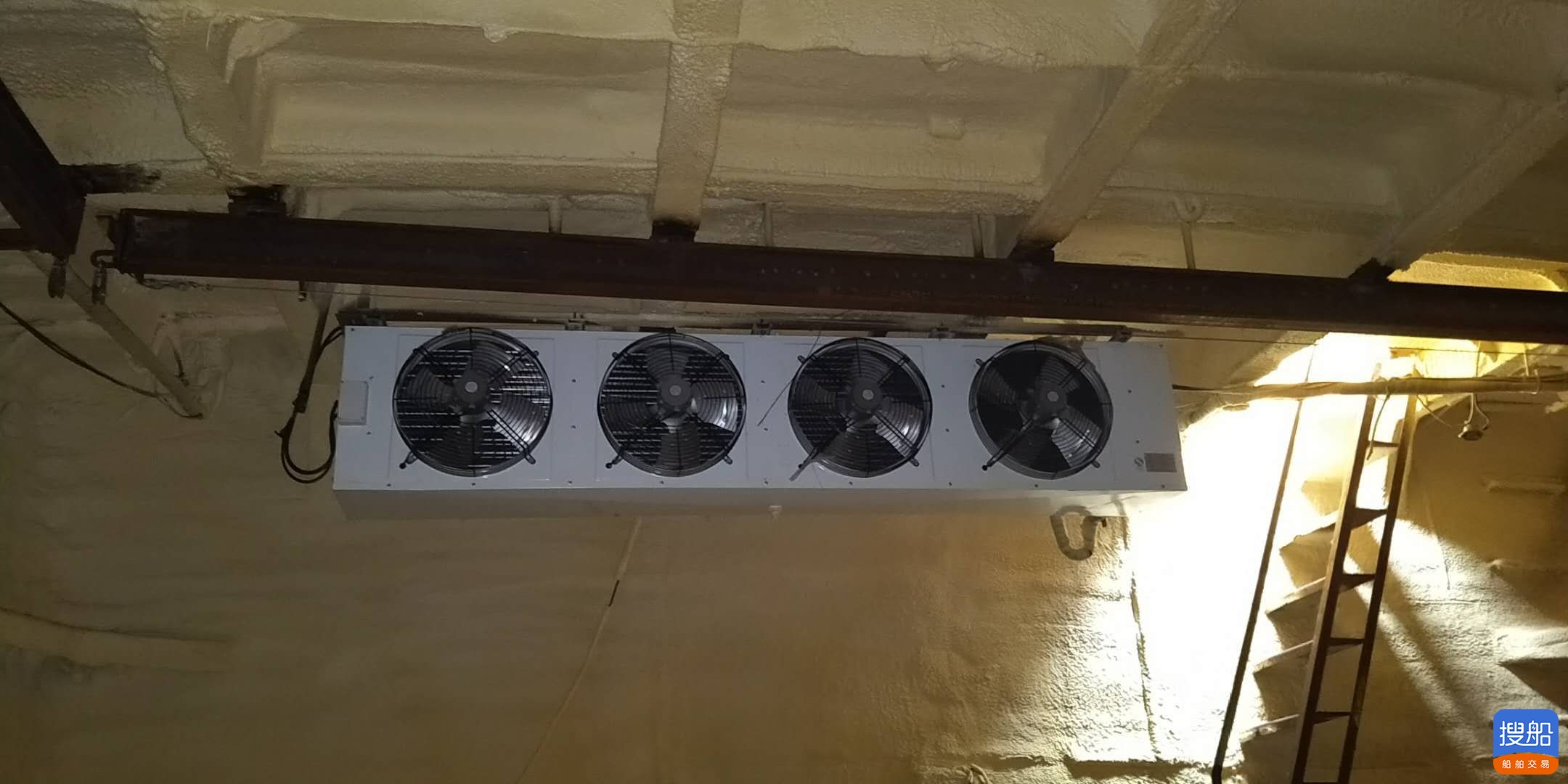 出售:1000吨冻品船 福建 宁德市-4.jpg