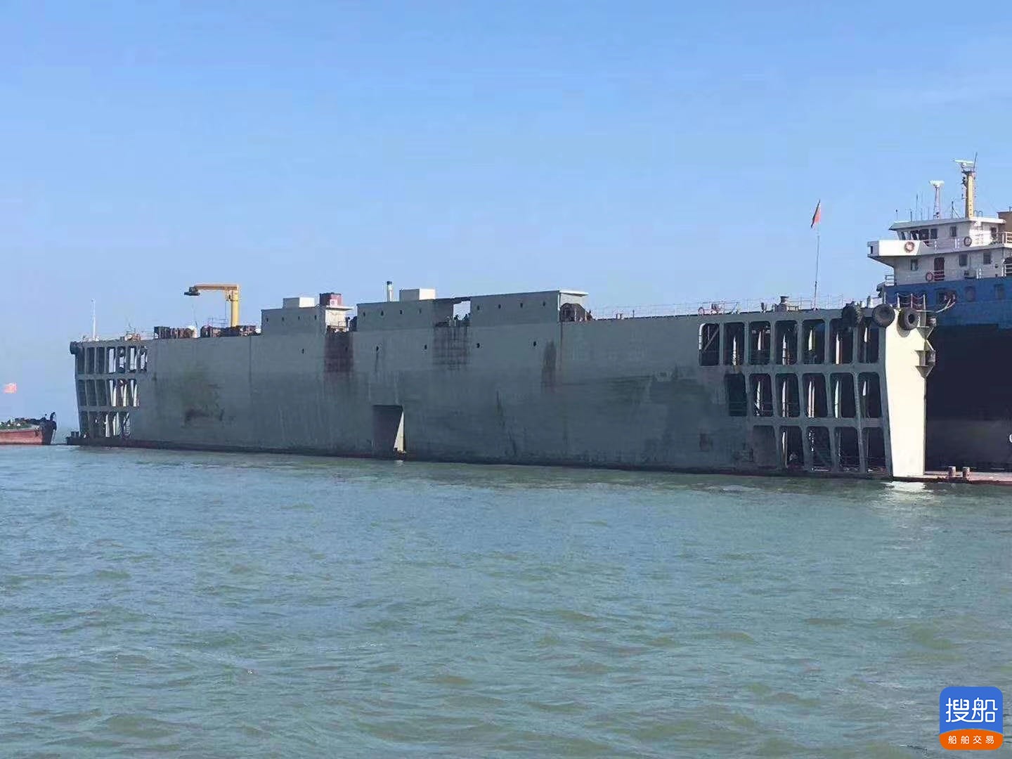 售7000吨内河浮船坞  香港-3.jpg