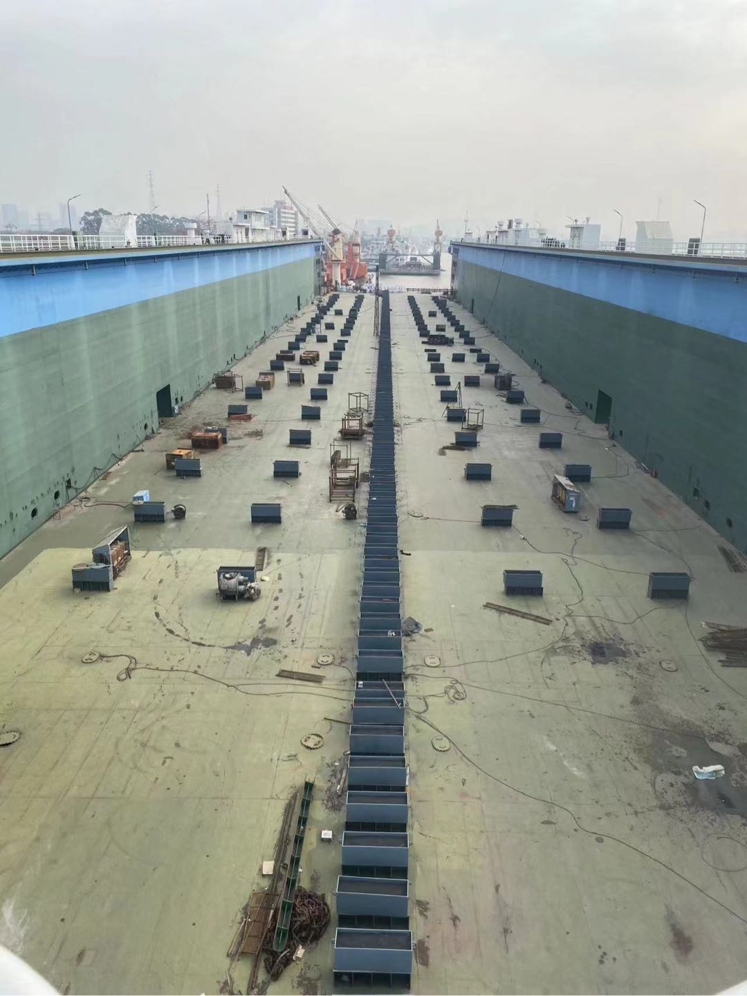 出售22000浮船坞  香港-2.jpg