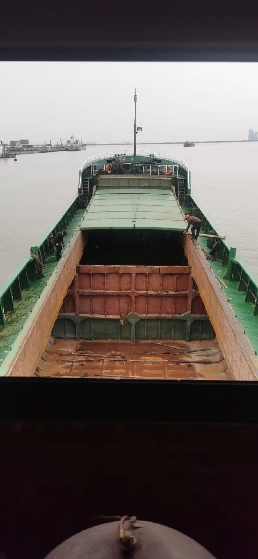长期高价回收废旧船，废钢船-2.jpg