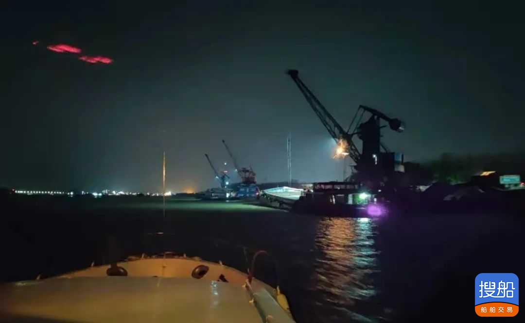 求购2000吨浮吊船  北京-2.jpg
