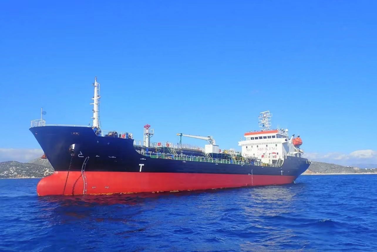 出售:5000吨方便旗 沥青船 建造地址：中国 建造年份：2008年8月 船籍巴拿马 福建 宁德-2.jpg