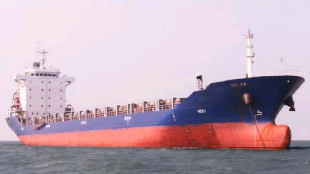 出售14500吨集装箱船Sale of 14,500-ton containers 福建 福州市-2.jpg