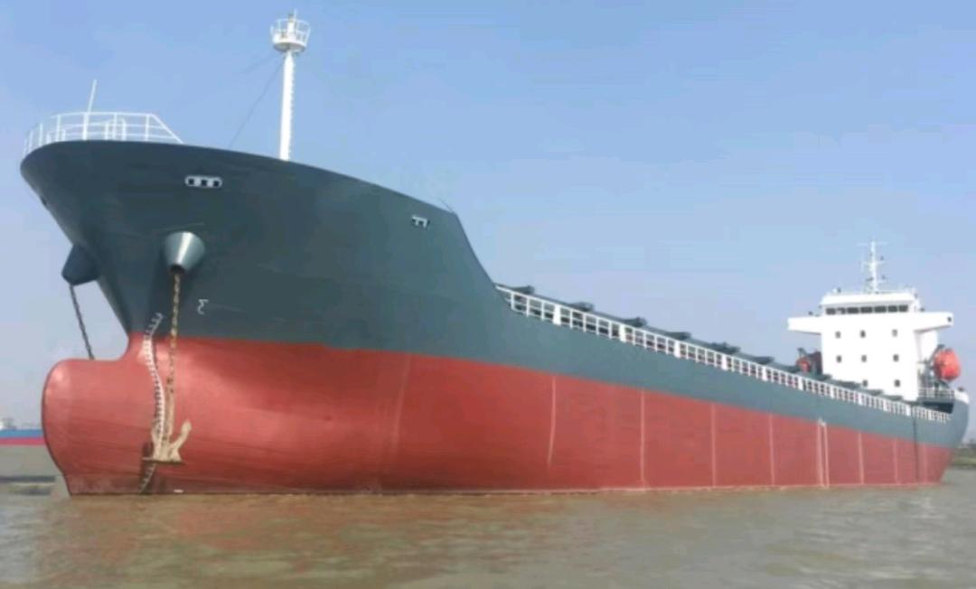 出售7600吨集装箱船Sale of 7600-ton container ships 福建 福州市-2.jpg