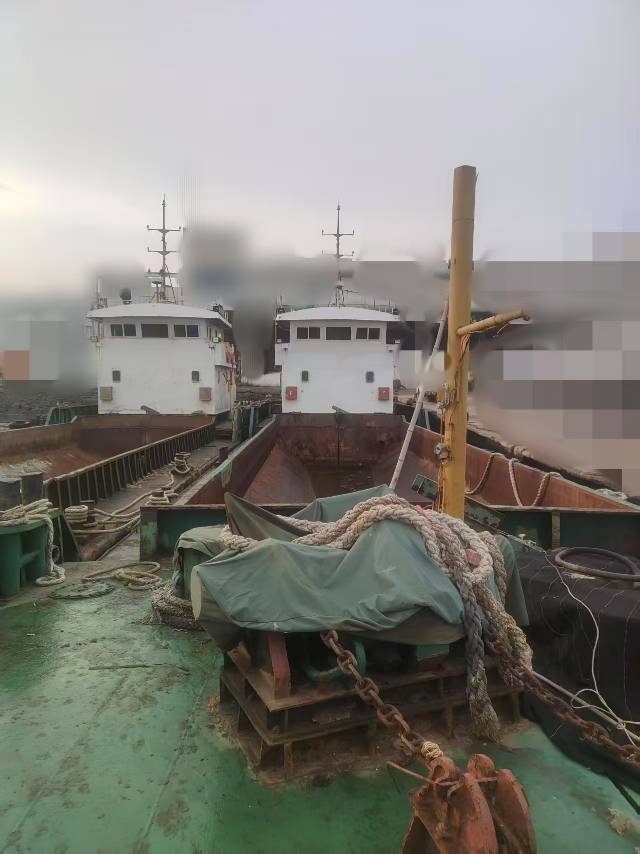 出售350方沿海开体泥驳 江苏 南京市-2.jpg