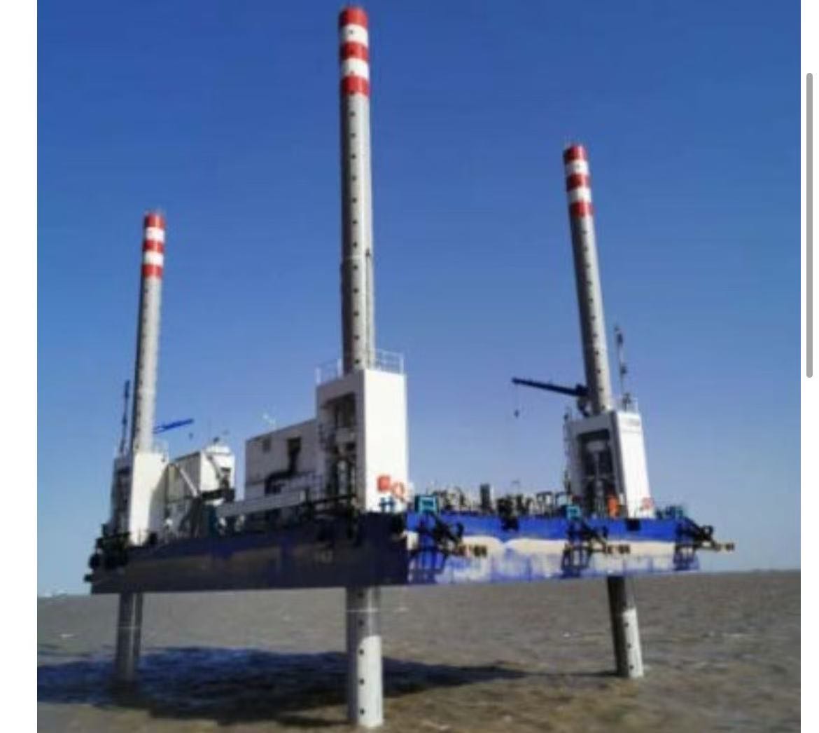 出售海上平台，钻孔船  香港-2.jpg