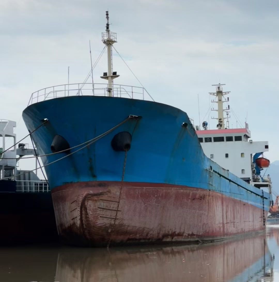 出售：3300吨散货船 建造年份：2008年11月 Sale: 3300T bulk carrier, made in China-2.jpg