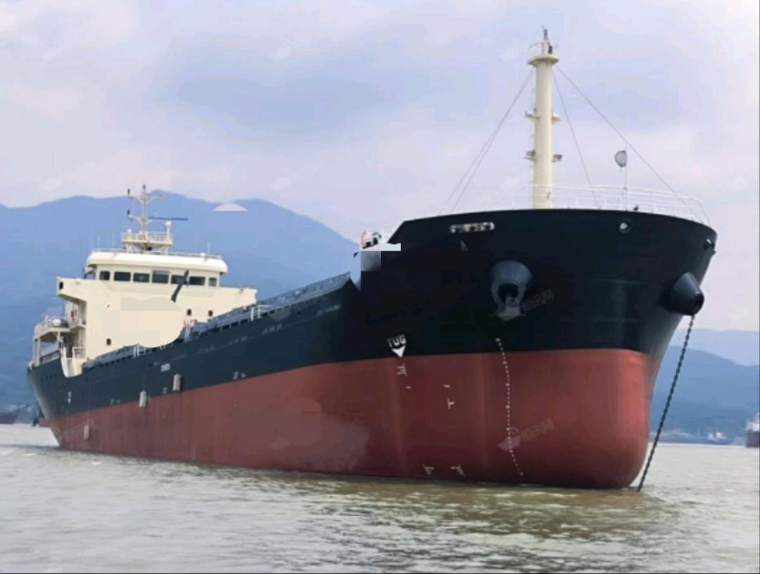 出售7600吨散货船无限航区Sell 7600-ton bulk carrier unlimited navigation area 福-2.jpg