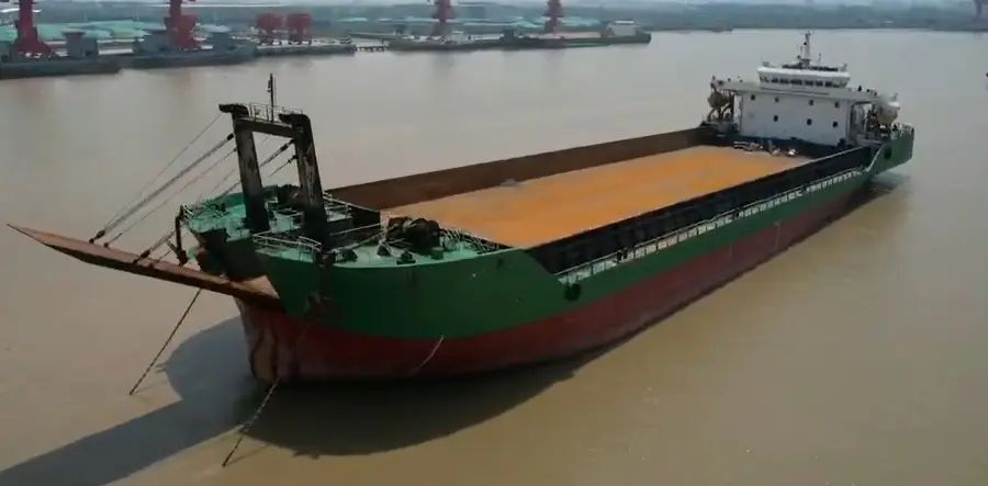 出售2015年造9010吨近海后驾驶甲板货船 广东 深圳市-2.jpg