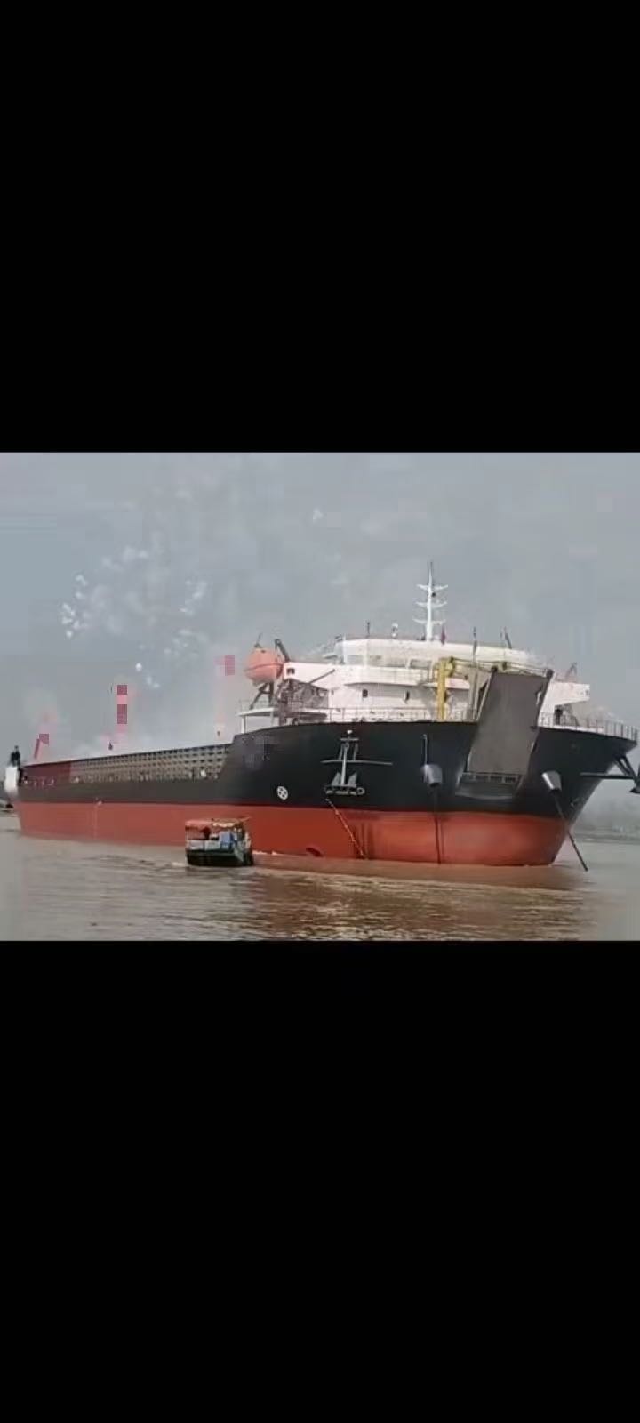 直接低价出售13800吨甲板驳  香港-2.jpg