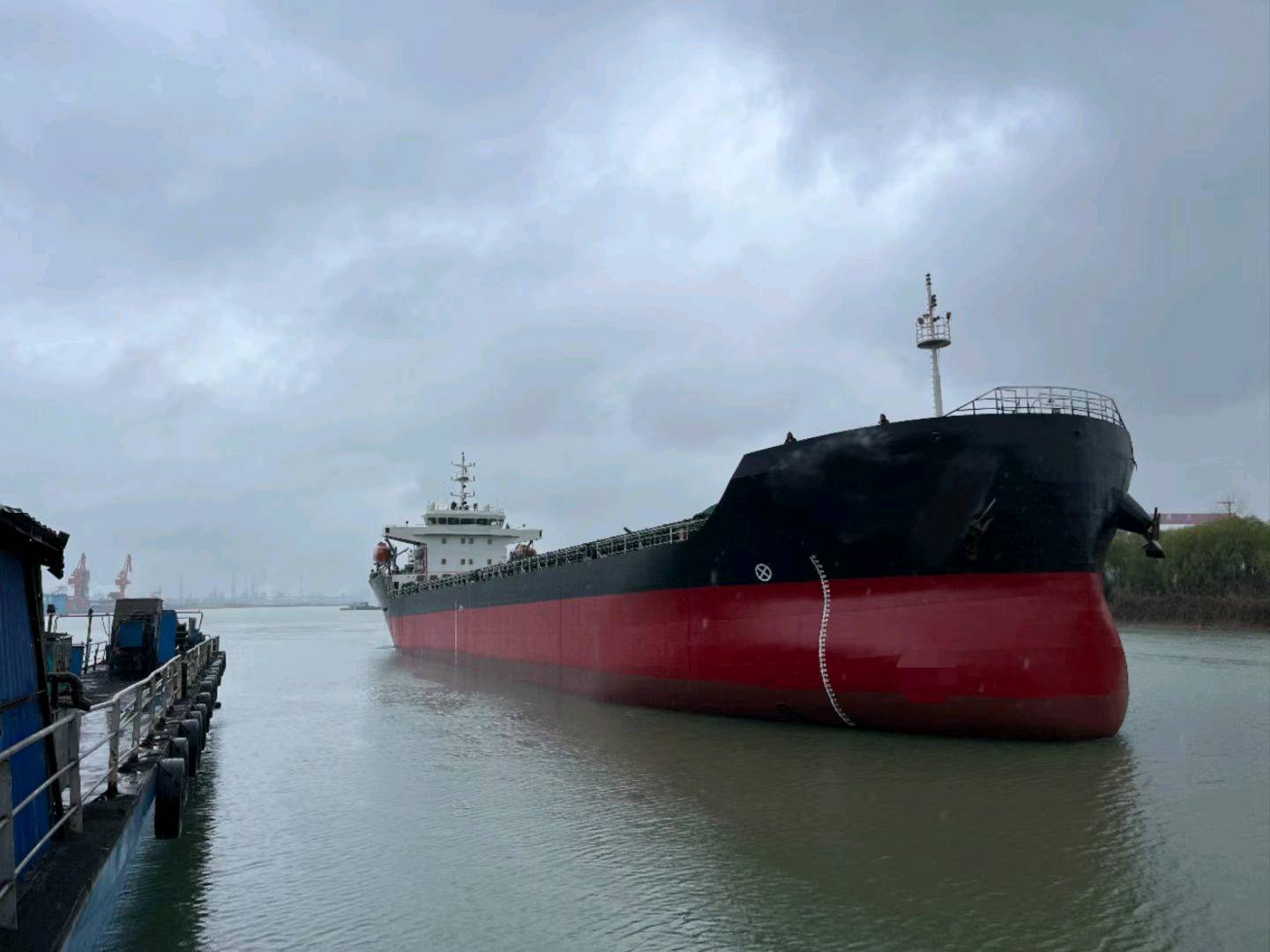 出售10000吨散货船Sell 10,000-ton bulk carrier 福建 福州市-2.jpg