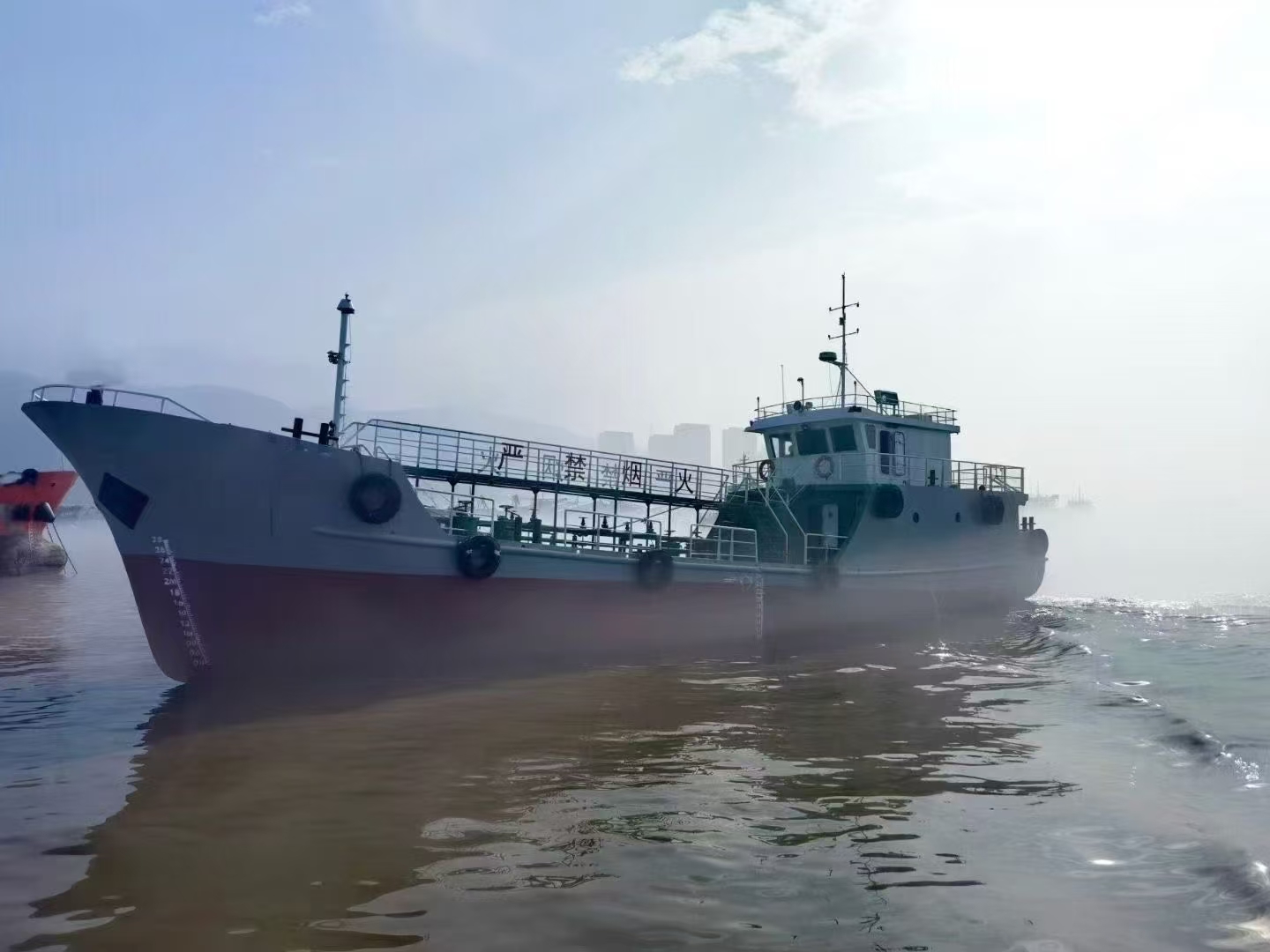 出售2020年造260吨近海单底单壳三级油船 广东 深圳市-2.jpg