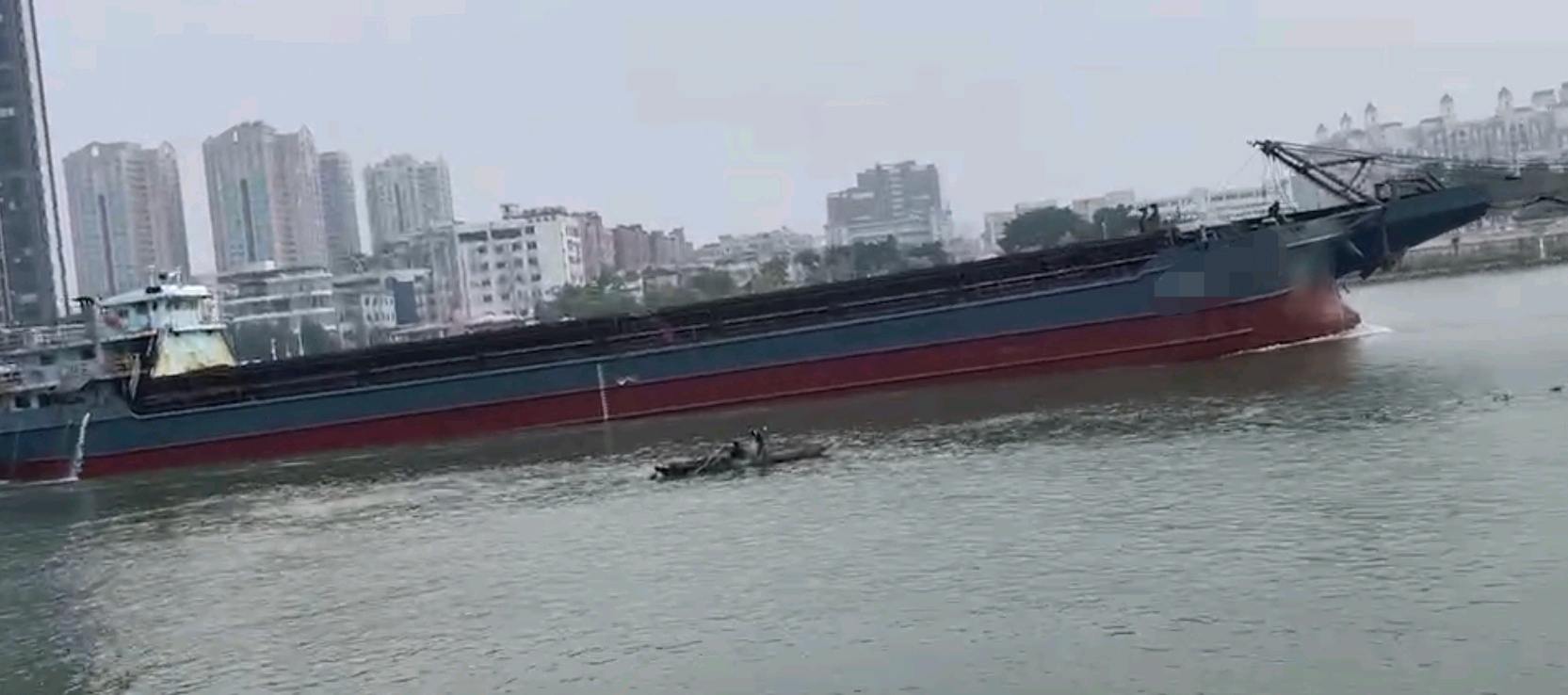 4500吨自卸沙船 福建 宁德市-2.jpg