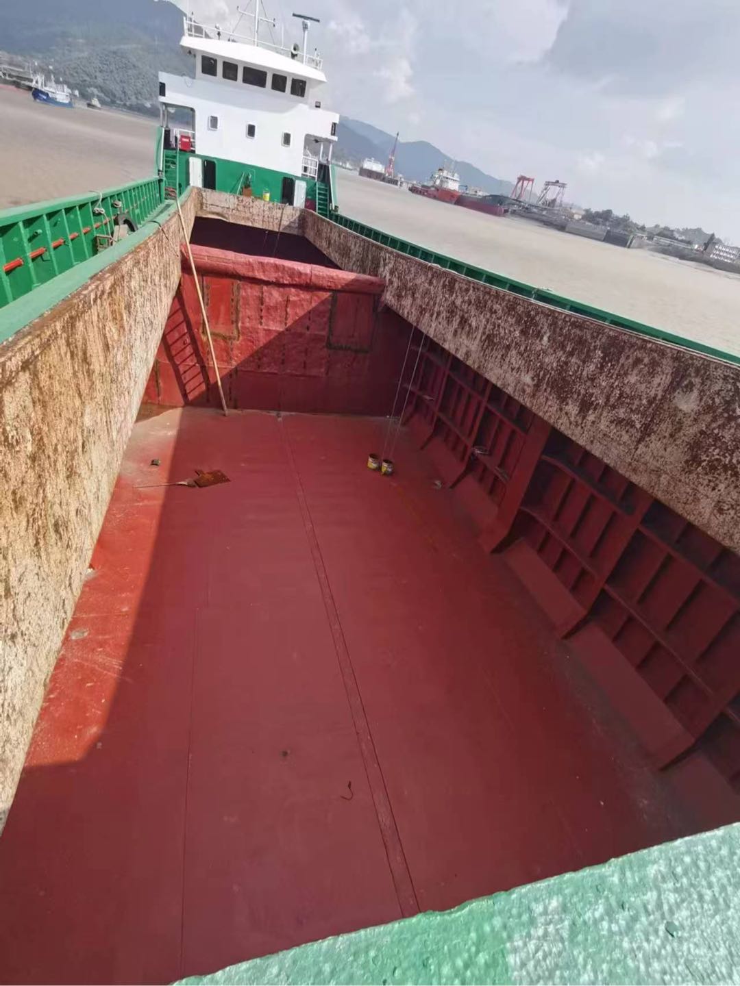 低价出售07年1100吨货船，CCS船级。已经保养好。 福建 宁德市-2.jpg