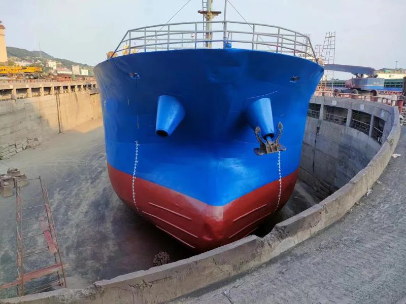 2010年建造的4400载重吨225标准箱集装箱船出售 江苏 南京市-2.jpg