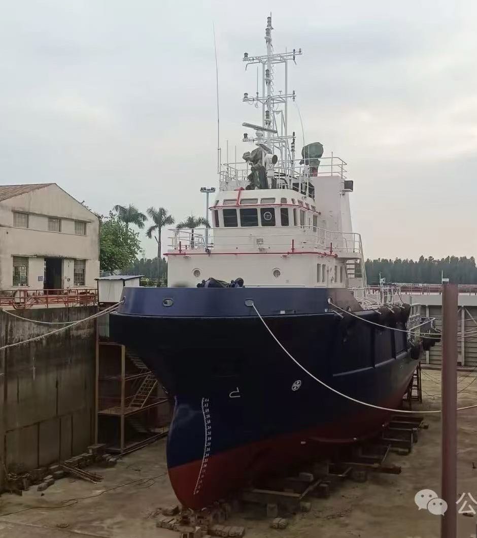 出售4400BHP多功能锚作拖轮  香港-2.jpg