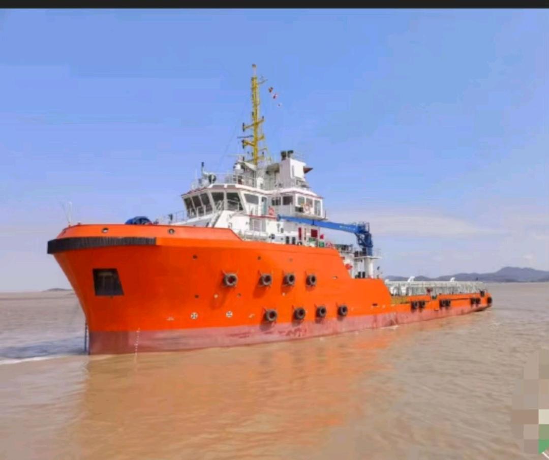 出售12000马力远洋三用拖轮Sell 12,000 horsepower ocean three-purpose tugboat 福建-3.jpg