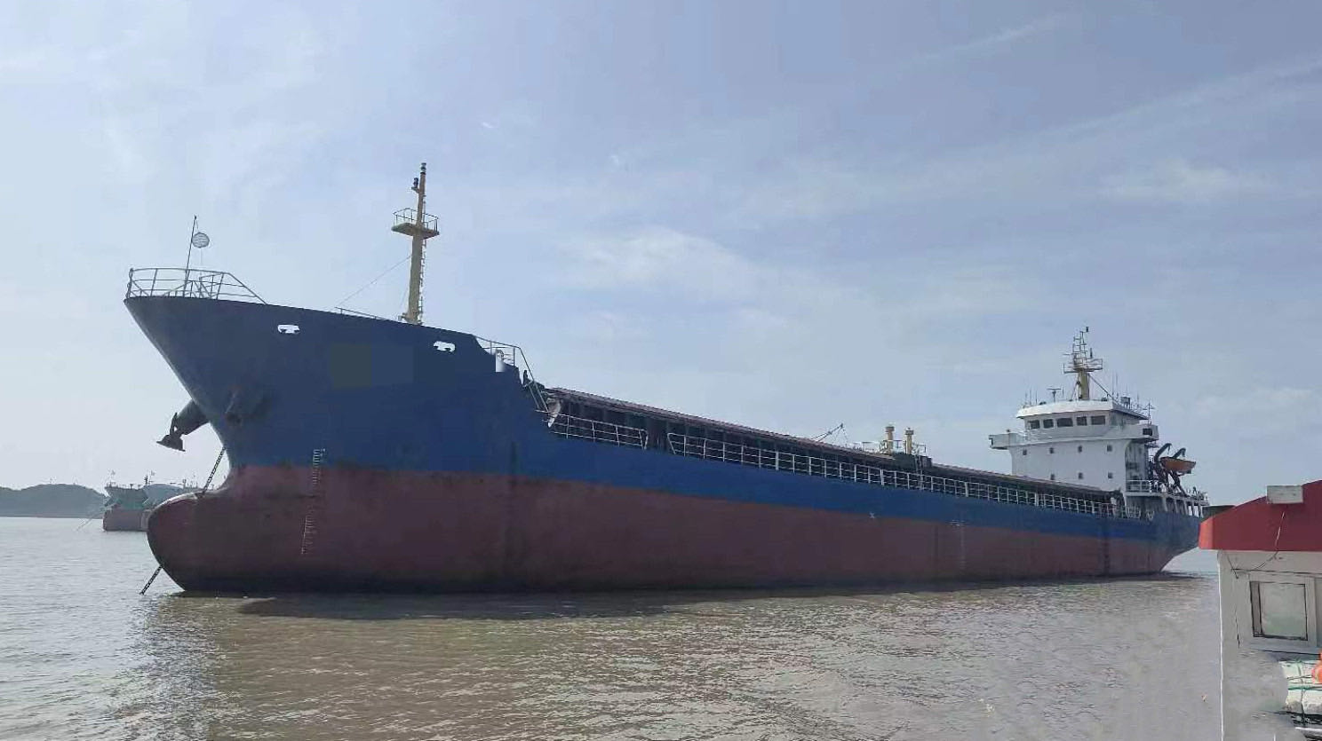 低价：出售4500吨散货船 建造年份：2008年 建造地址：中国 福建 宁德市-2.jpg