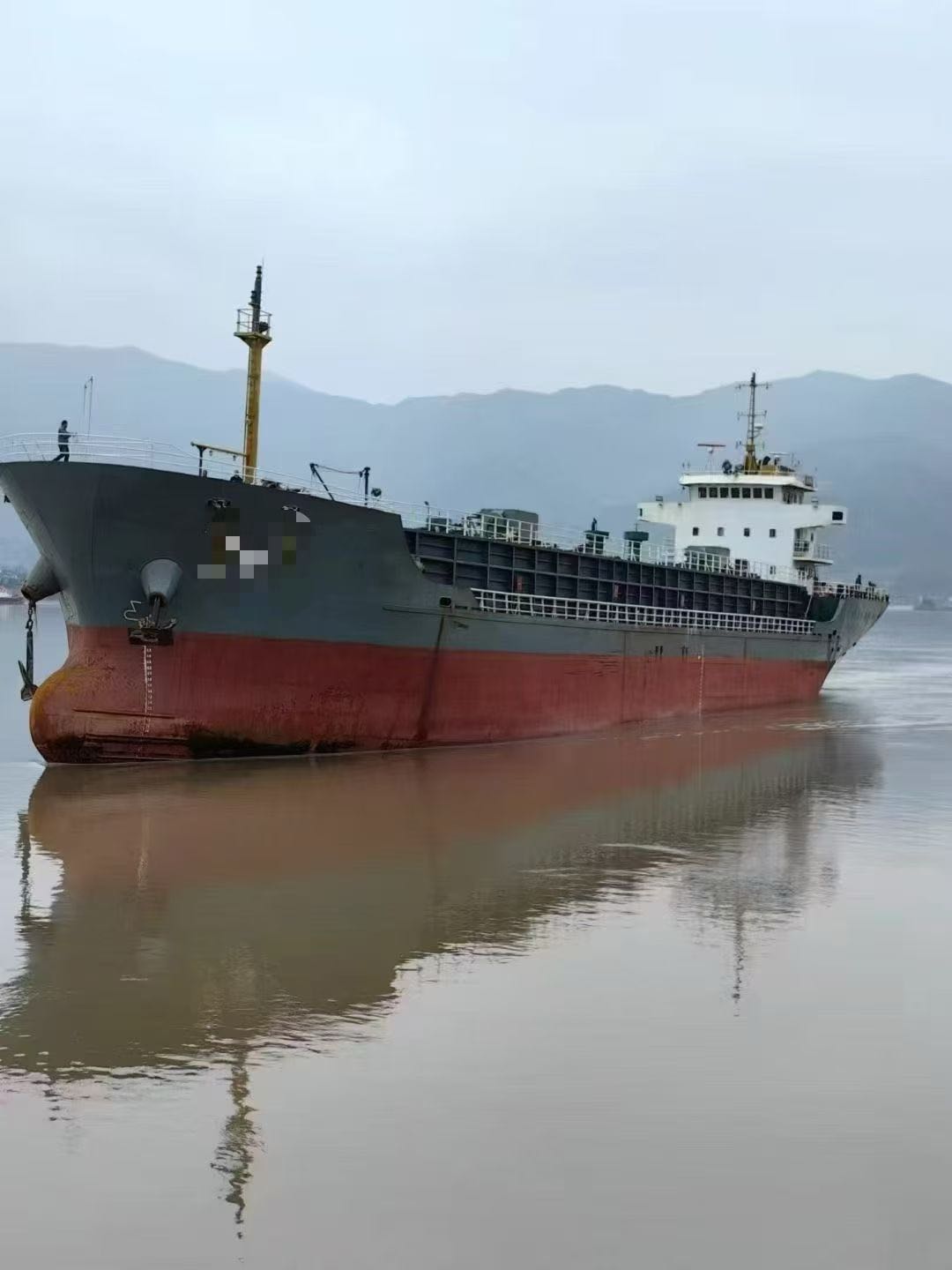 出售：3860吨运散水泥船 建造年份：2009年 建造地址：中国 福建 宁德市-2.jpg