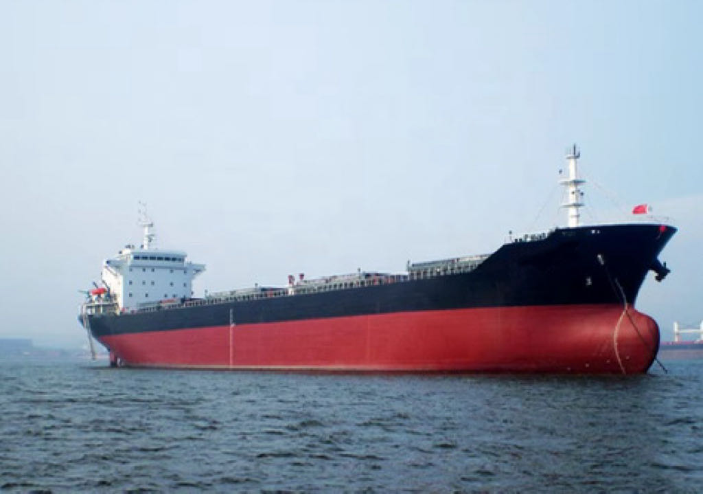 出售：15500吨在航多用途船 船舶类型：多用途船 装载集装箱：676 TEU 建造年份：2009-2.jpg