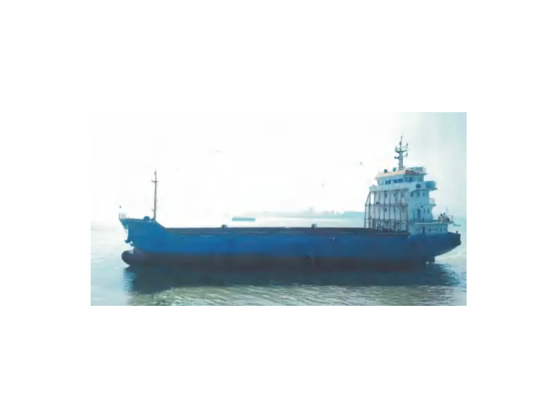 2011年建造2400吨集装箱船出售-2.png