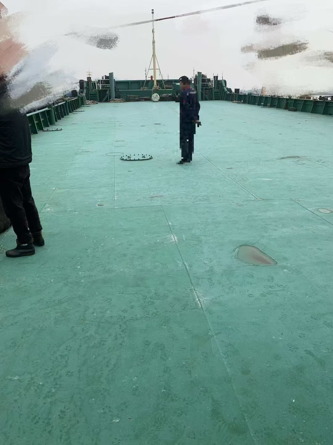 出售 甲板船 500总吨内 双层底  香港-2.jpg