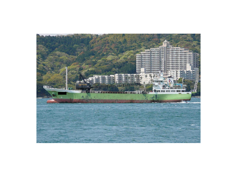 日本建造的1400T  沿海  散货船 （自带吊机）  天津-2.png