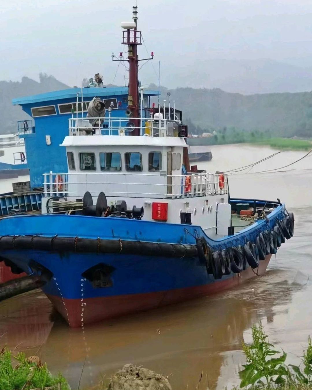 出售：1500马力普通拖轮 船舶类型：普通推（拖）船 建造年份：2009年2月 建造地地：中-2.jpg