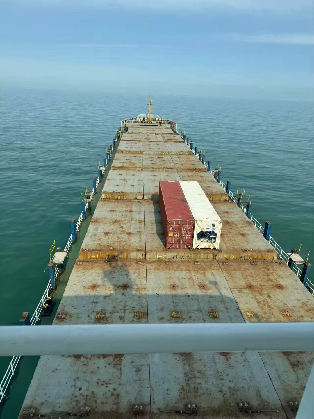 出售：15500DWT 近海多用途船 船舶类型：多用途船（散货/集装箱两用） 建造完工：2014-2.jpg